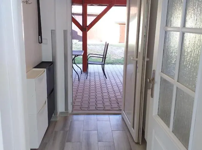 Ve Starem Dvore Lägenhet *